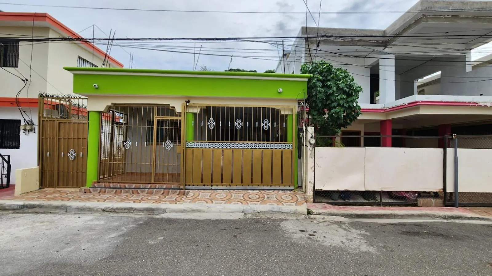 Airbnbbuenhogar La Vega